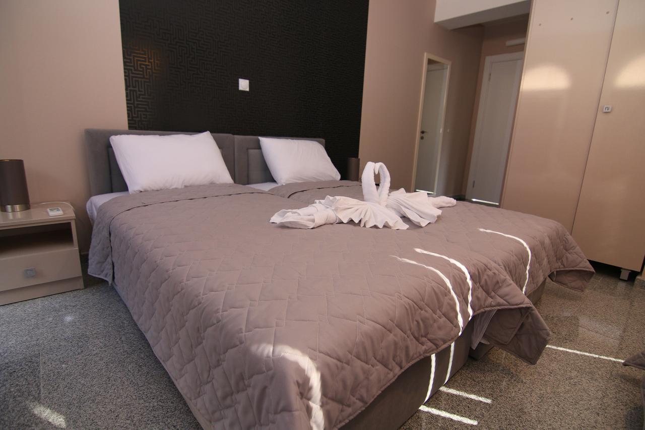 Hotel Korzo Бітола Екстер'єр фото