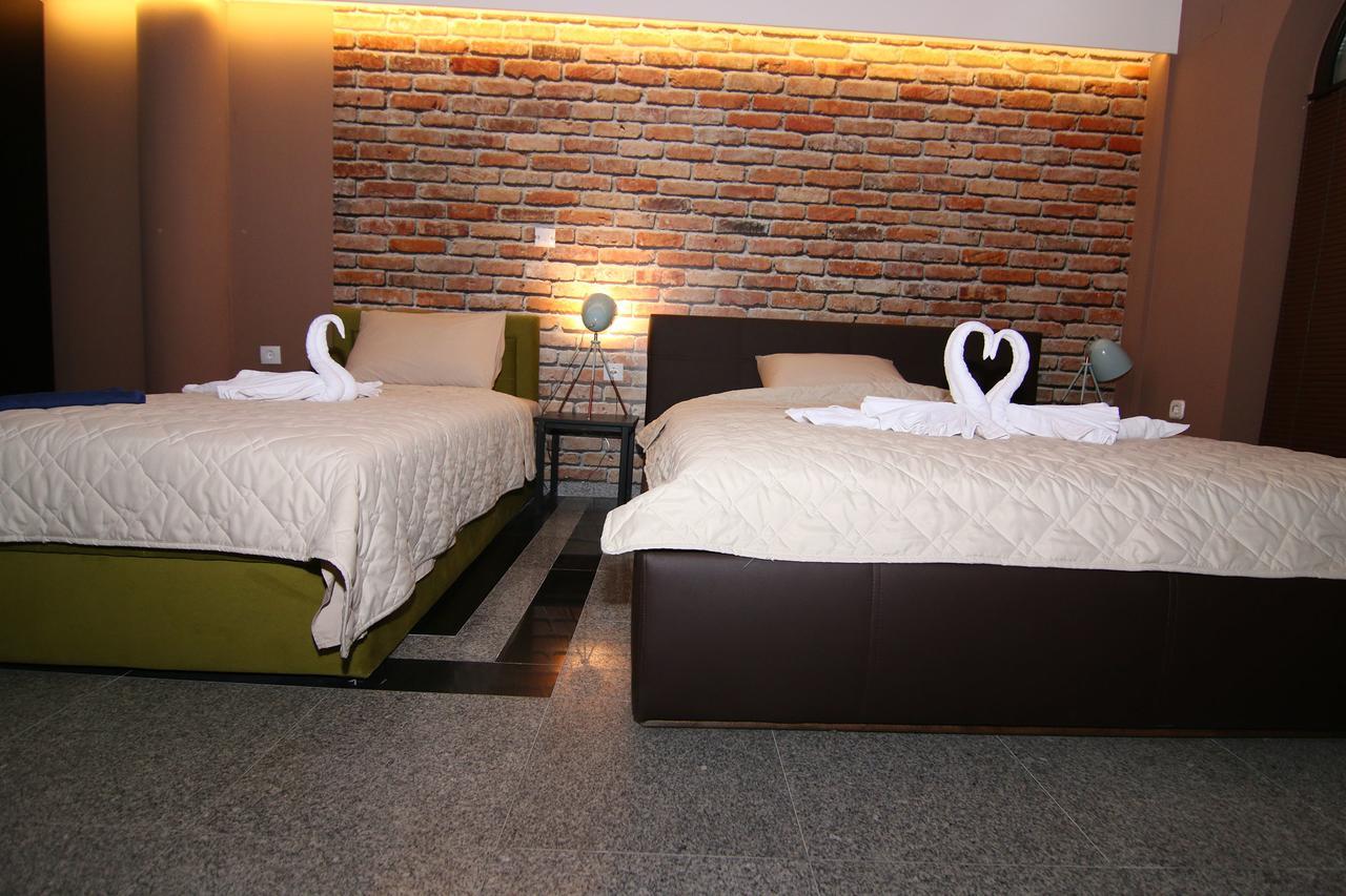 Hotel Korzo Бітола Екстер'єр фото
